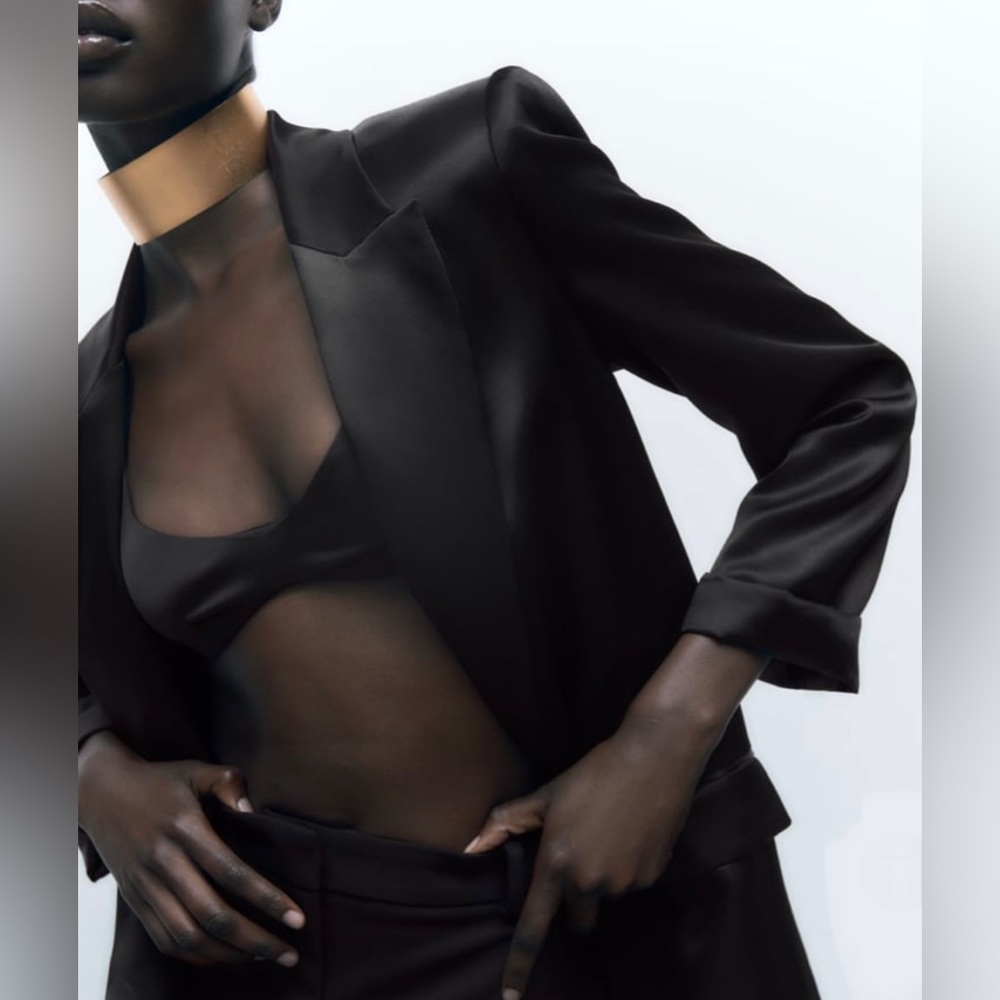 Zara Turned-Up Cuff Satin Effect Blazer Black Size S - Picture 3 of 12